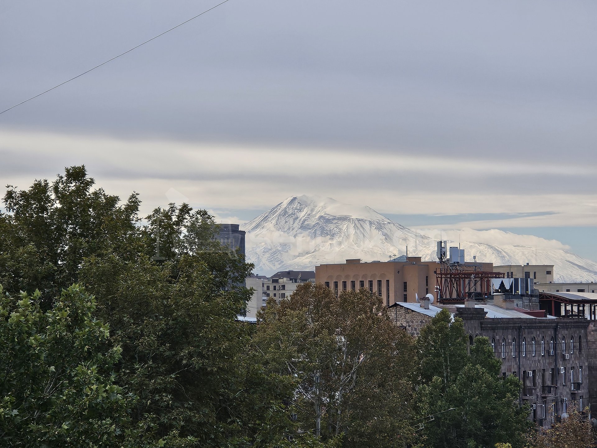 2 Սենյականոց Բնակարան Քարե Շենքում, 64քմ, 6/6 հարկ, Դիզայներական Վերանորոգված, Կահավորված, Արևկող