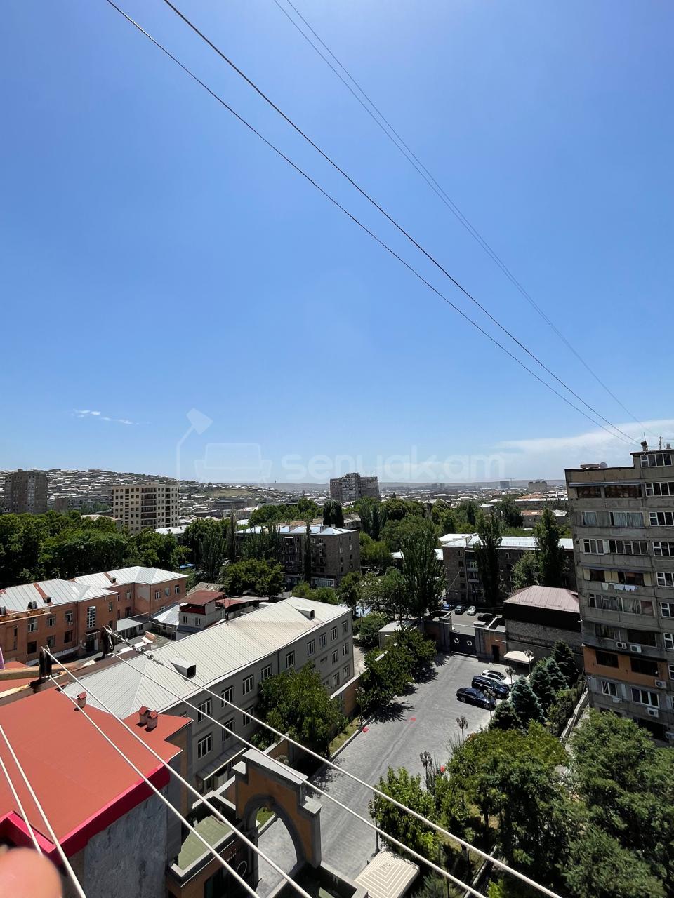 3 Սենյականոց Բնակարան, 90քմ, 10/10 հարկ, Կապիտալ Վերանորոգված