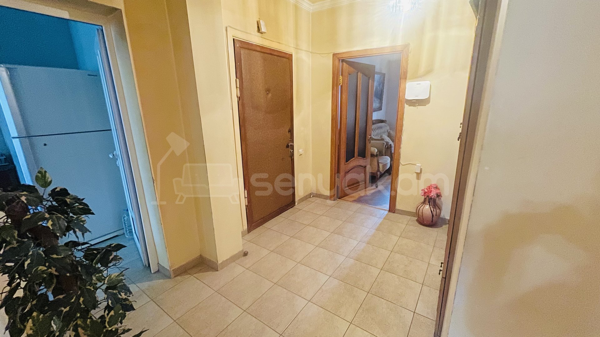 3 Սենյականոց Բնակարան, 97քմ, 2/9 հարկ, Կապիտալ Վերանորոգված
