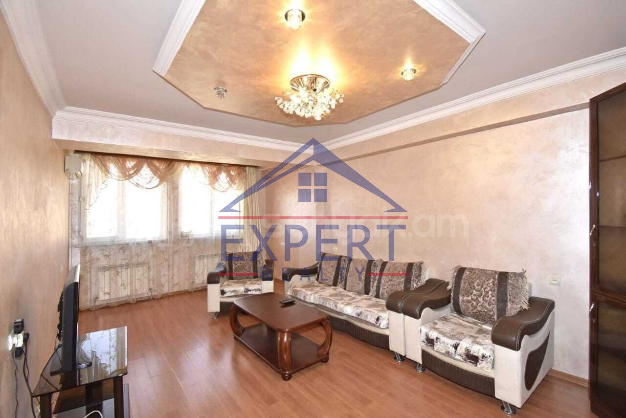 2 Սենյականոց Բնակարան, 65քմ, 12/12 հարկ, Կապիտալ Վերանորոգված, Կահավորված, Արևկող