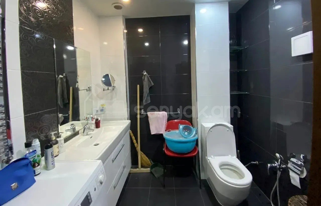 3 Սենյականոց Բնակարան Նորակառույցում, 120քմ, 9/12 հարկ, Կապիտալ Վերանորոգված