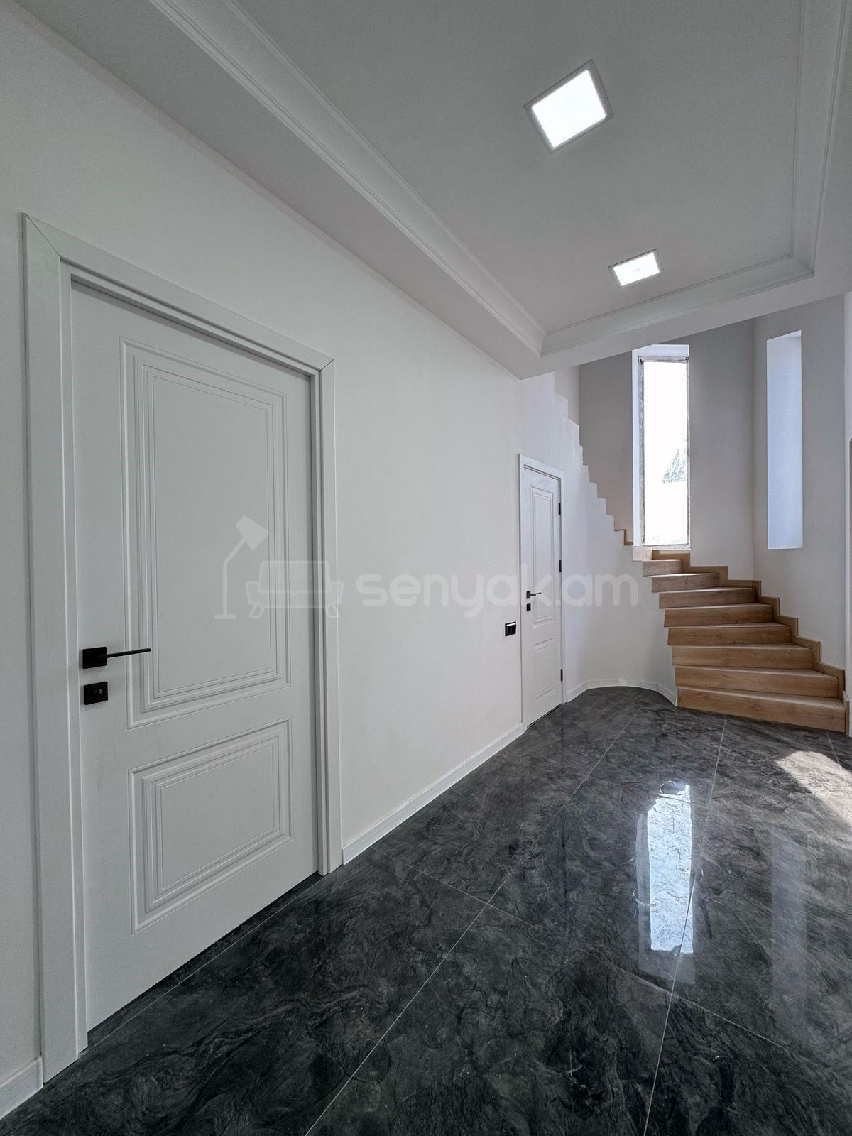 4 Սենյականոց Սեփական Տուն, 215քմ, Դիզայներական Վերանորոգված