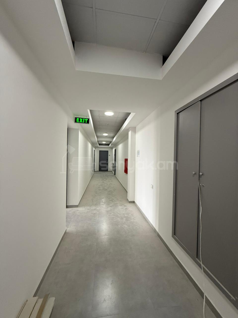 3 Սենյականոց Բնակարան Նորակառույցում, 63քմ, 12/18 հարկ, Զրոյական Վիճակում