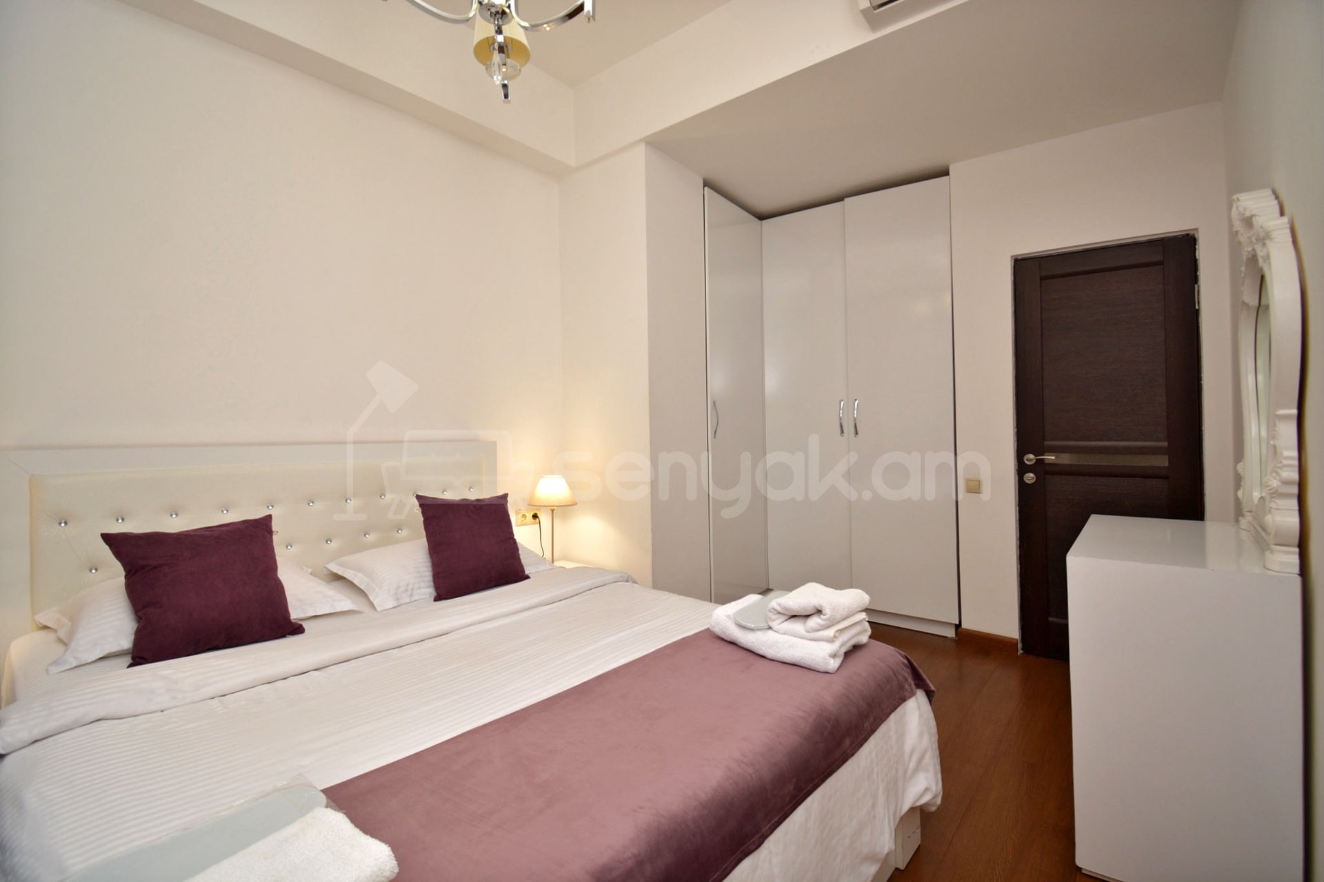 2 Սենյականոց Բնակարան Նորակառույցում, 60քմ, 8/15 հարկ, Կապիտալ Վերանորոգված