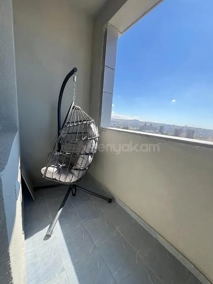 4 Սենյականոց Բնակարան Նորակառույցում, 120քմ, 13/13 հարկ, Կապիտալ Վերանորոգված