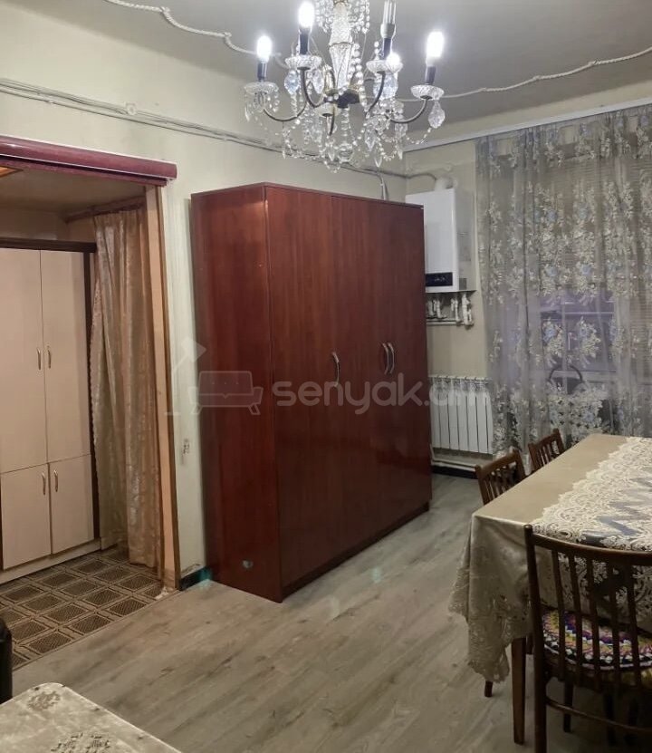 3 Սենյականոց Բնակարան Քարե Շենքում, 62քմ, 3/5 հարկ, Կապիտալ Վերանորոգված, Կահավորված