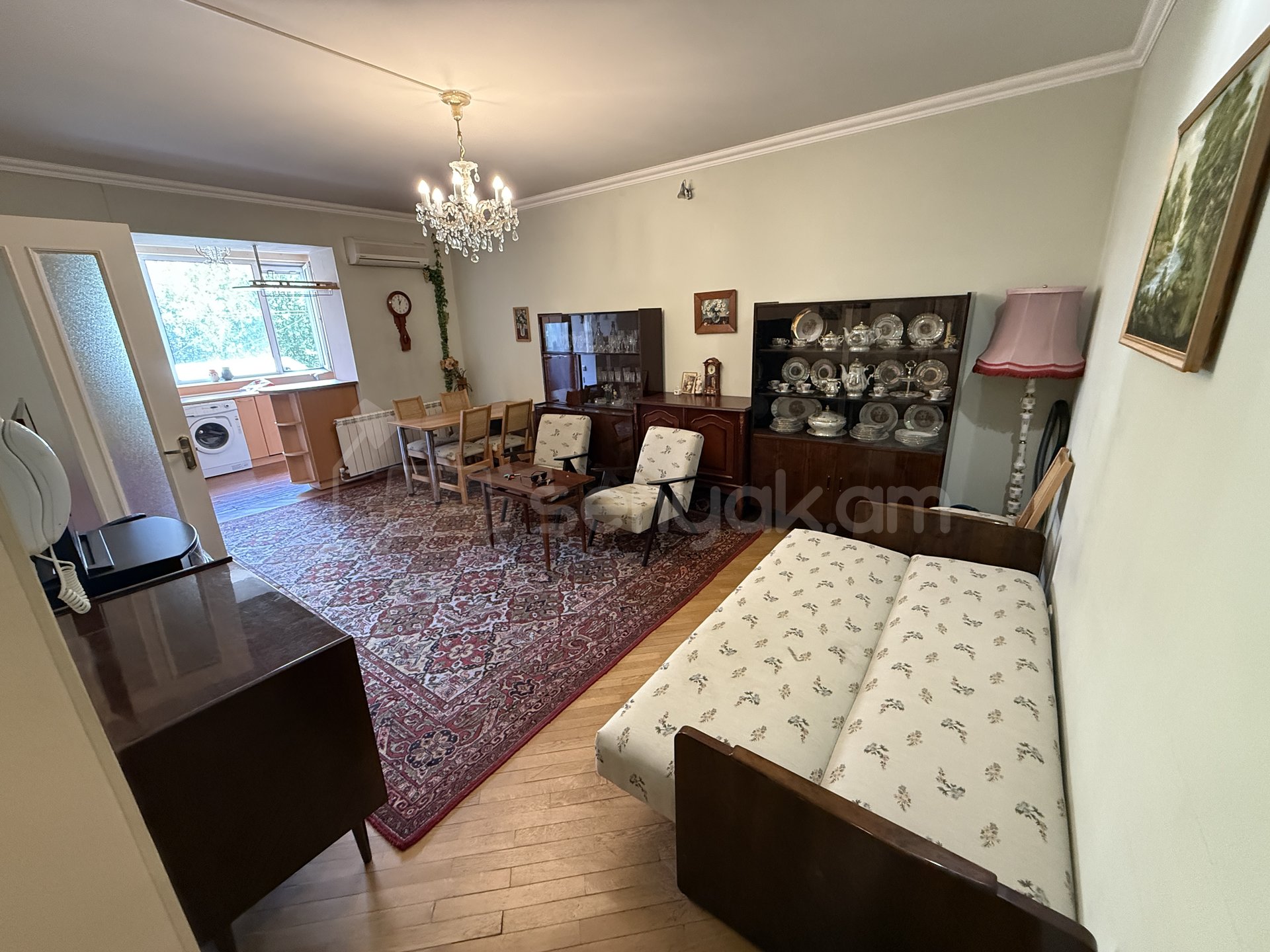 2 Սենյականոց Բնակարան Քարե Շենքում, 49քմ, 3/5 հարկ, Կապիտալ Վերանորոգված