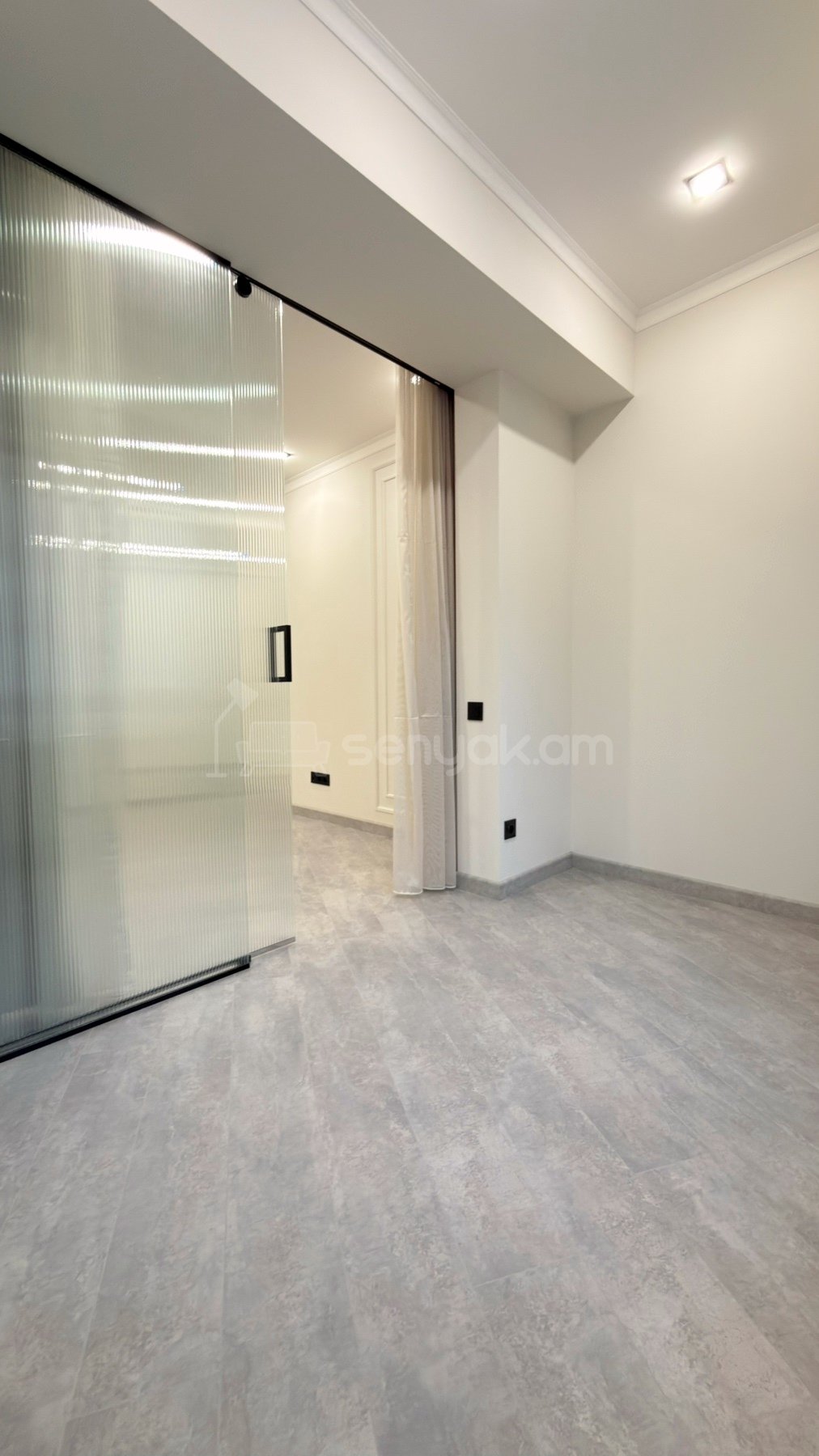 2 Սենյականոց Բնակարան Նորակառույցում, 50քմ, 5/5 հարկ, Զրոյական Վիճակում