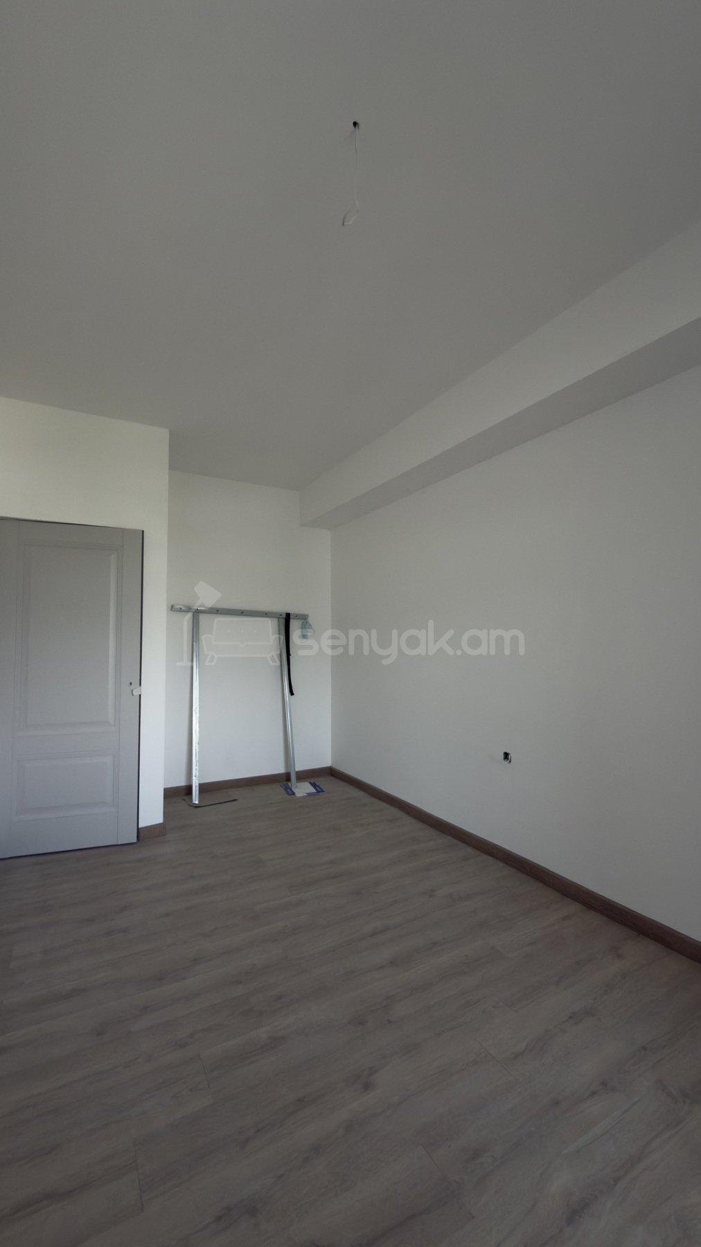 2 Սենյականոց Բնակարան Նորակառույցում, 50քմ, 5/5 հարկ, Զրոյական Վիճակում