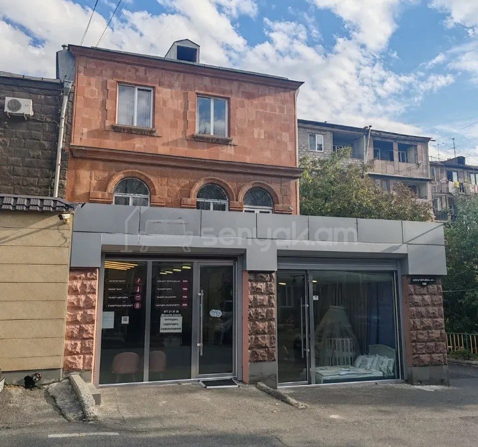 6 Սենյականոց Սեփական Տուն, 460քմ, Կապիտալ Վերանորոգված