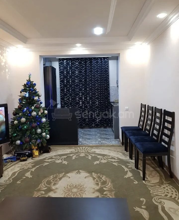 3 Սենյականոց Բնակարան Քարե Շենքում, 83քմ, 4/5 հարկ, Դիզայներական Վերանորոգված, Կահավորված, Արևկող