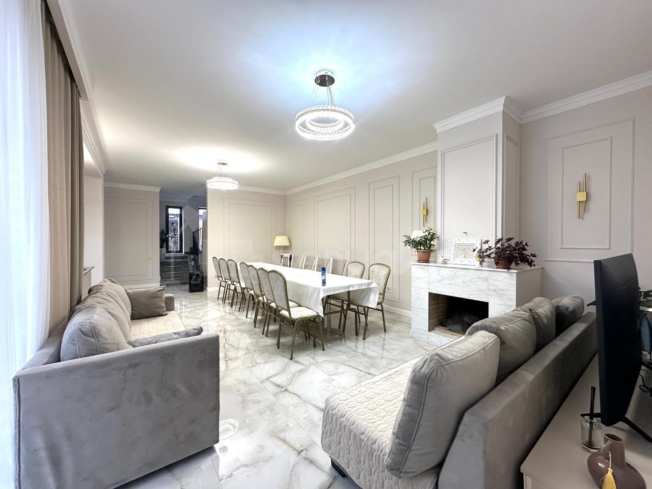 5 Սենյականոց Սեփական Տուն, 300քմ, Կապիտալ Վերանորոգված