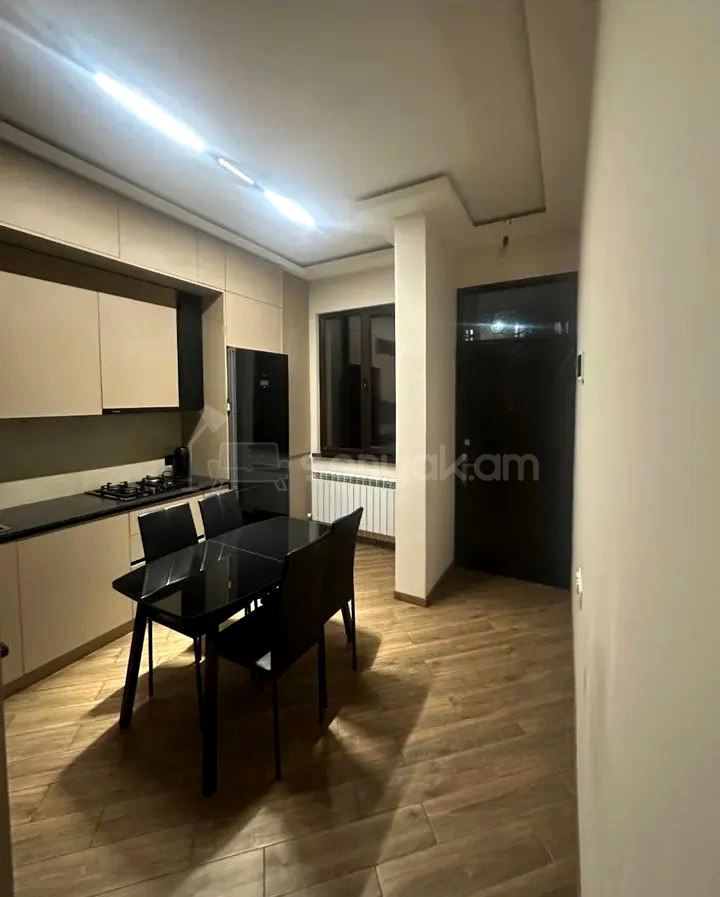 8 Սենյականոց Սեփական Տուն, 250քմ, Դիզայներական Վերանորոգված, Ավտոտնակով