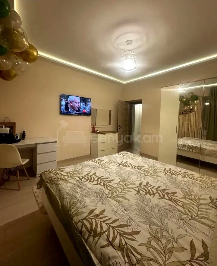 8 Սենյականոց Սեփական Տուն, 250քմ, Դիզայներական Վերանորոգված, Ավտոտնակով