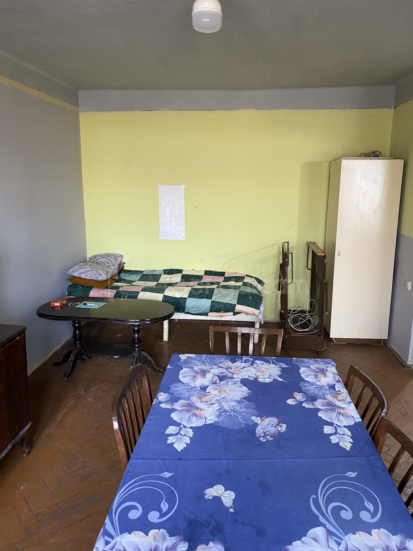 1 Սենյականոց Բնակարան, 28քմ, 1/4 հարկ, Կոսմետիկ Վերանորոգված, Կահավորված, Արևկող