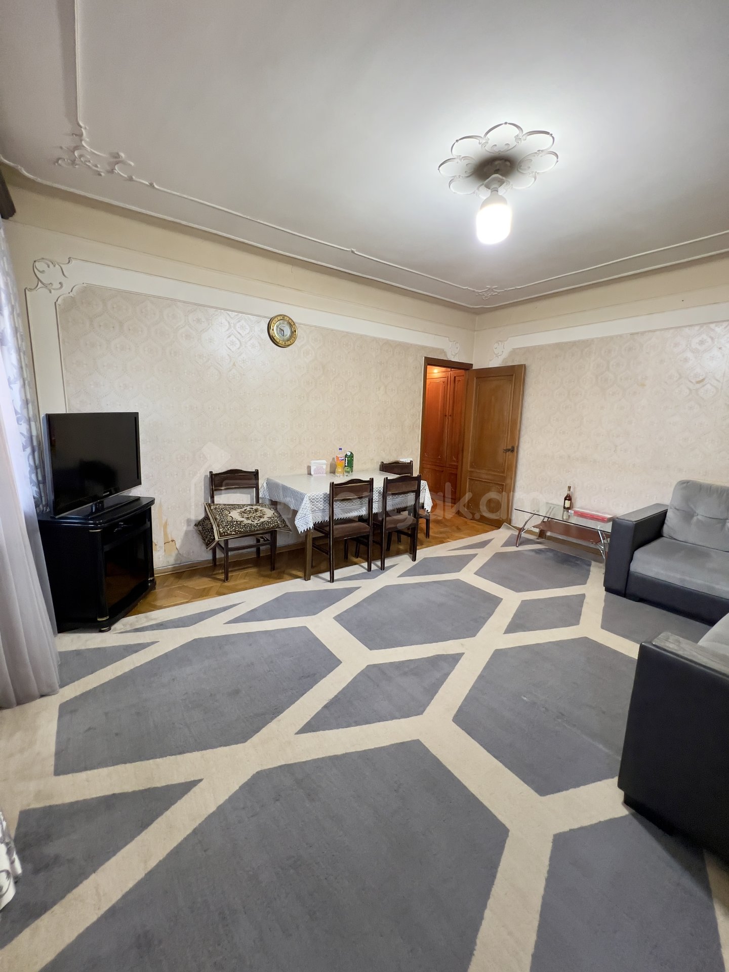 2 Սենյականոց Բնակարան, 70քմ, 5/16 հարկ, Նորմալ Վիճակում, Կահավորված, Արևկող