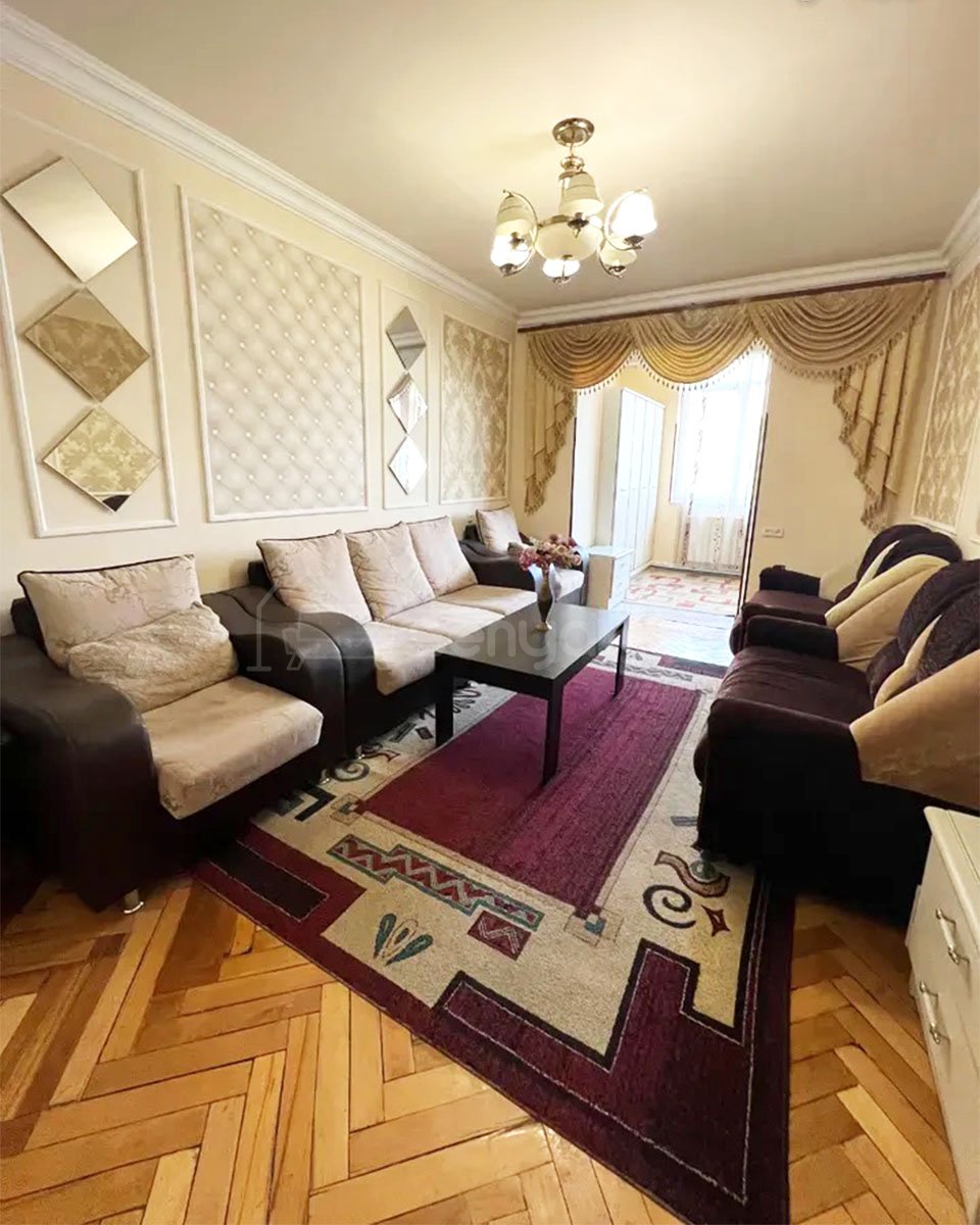 1 Սենյականոց Բնակարան Քարե Շենքում, 44քմ, 4/5 հարկ, Կապիտալ Վերանորոգված