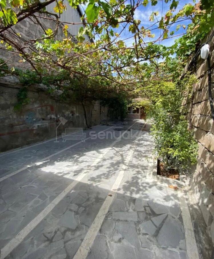 1 Սենյականոց Սեփական Տուն, 40քմ, Կոսմետիկ Վերանորոգված, Կահավորված