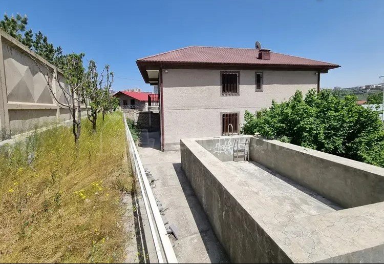 6 Սենյականոց Սեփական Տուն, 235քմ, Կապիտալ Վերանորոգված