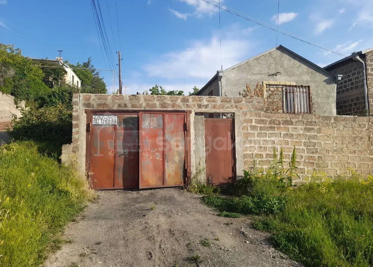 4 Սենյականոց Սեփական Տուն, 70քմ, Կոսմետիկ Վերանորոգված