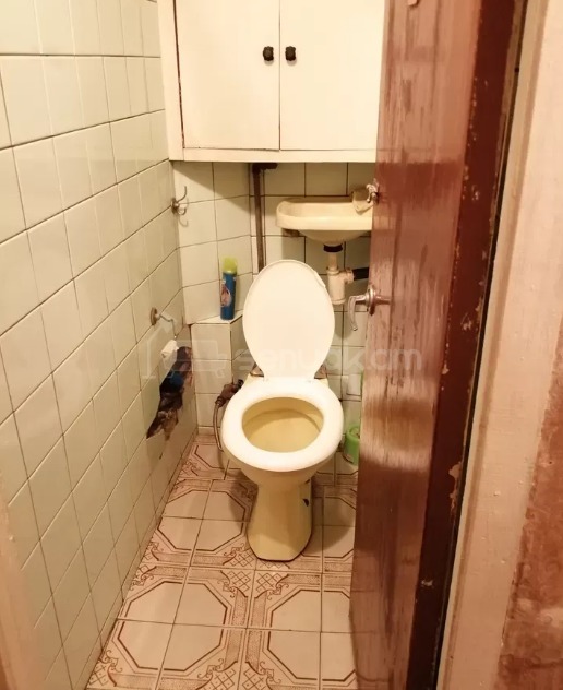 3 Սենյականոց Բնակարան Քարե Շենքում, 76քմ, 4/5 հարկ, Պետական Վիճակում