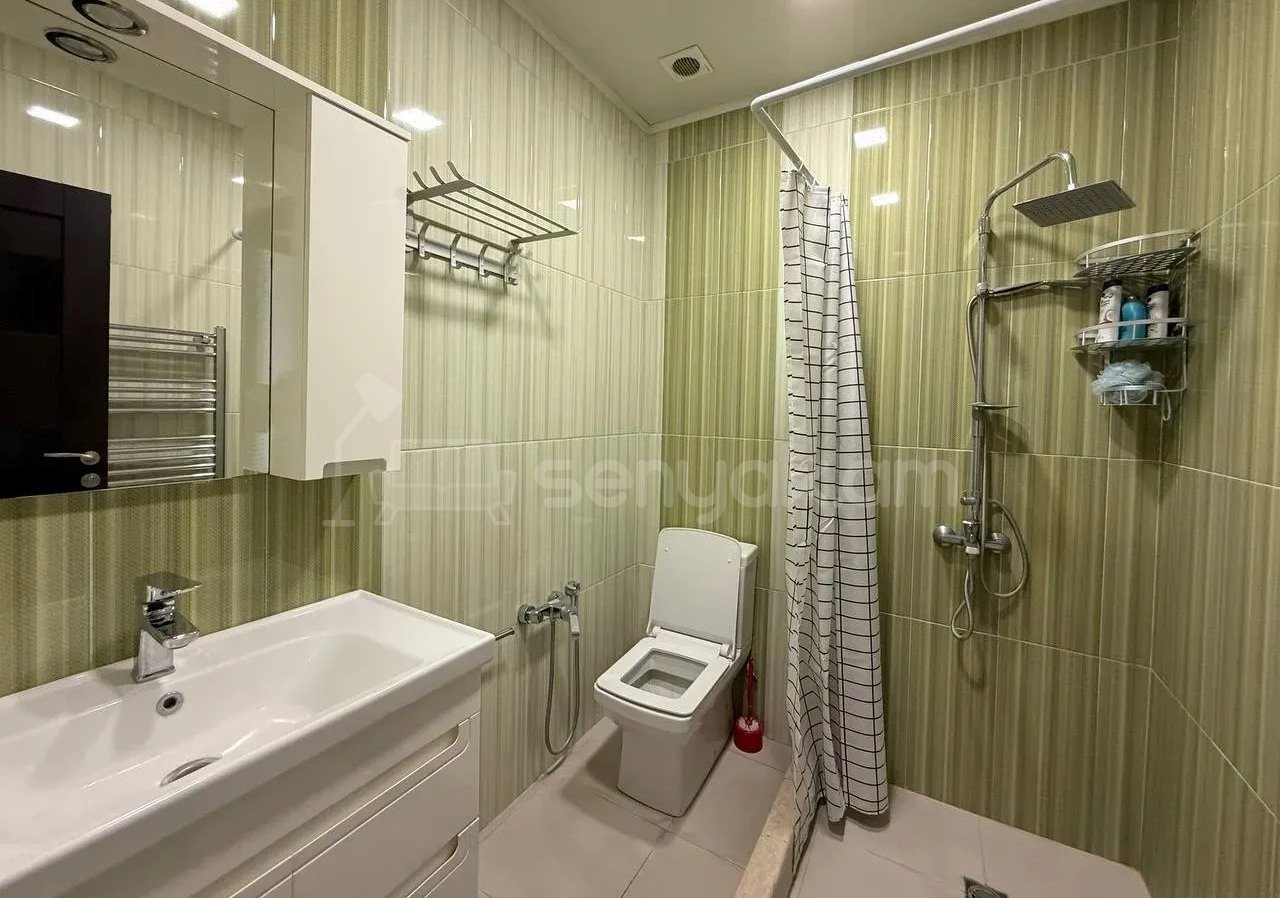 4 Սենյականոց Բնակարան Նորակառույցում, 210քմ, 12/12 հարկ, Կապիտալ Վերանորոգված