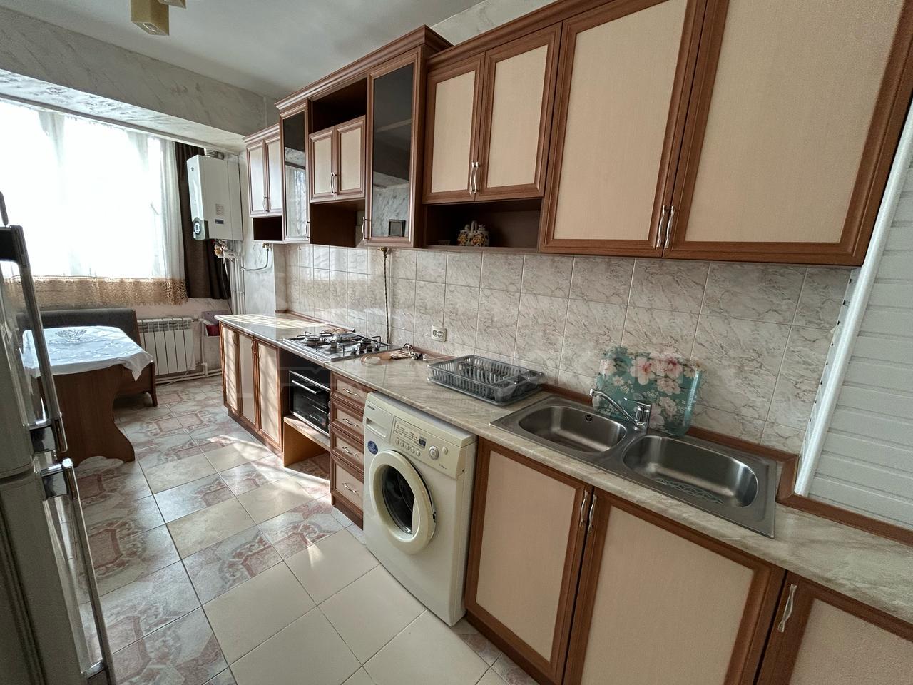 3 Սենյականոց Բնակարան, 62քմ, 1/5 հարկ, Կապիտալ Վերանորոգված