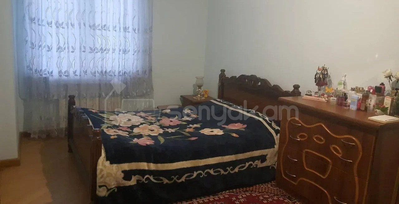 3 Սենյականոց Բնակարան, 87քմ, 8/14 հարկ, Նորմալ Վիճակում