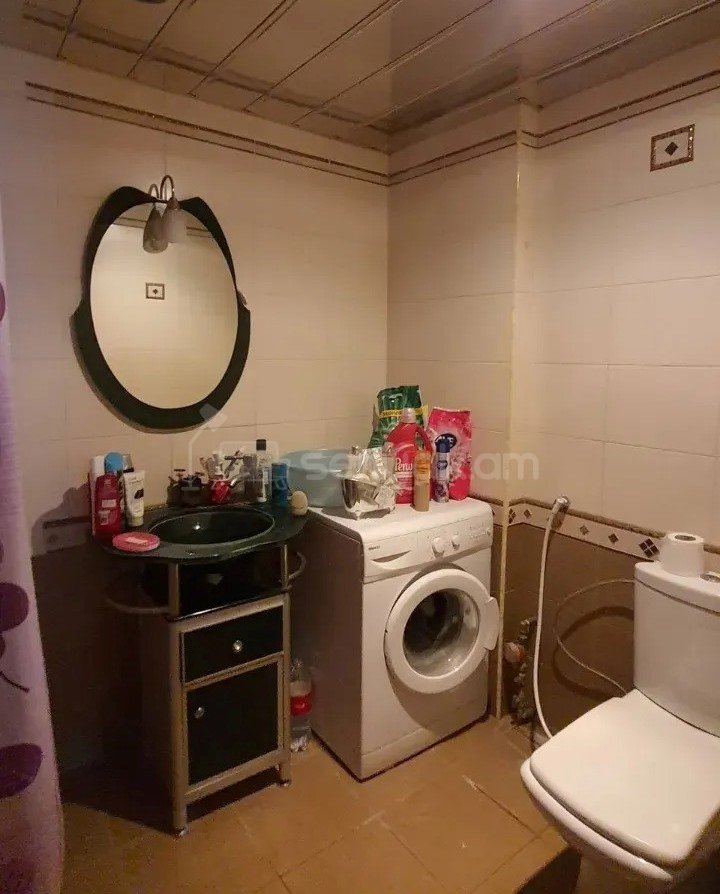3 Սենյականոց Բնակարան, 87քմ, 8/14 հարկ, Նորմալ Վիճակում