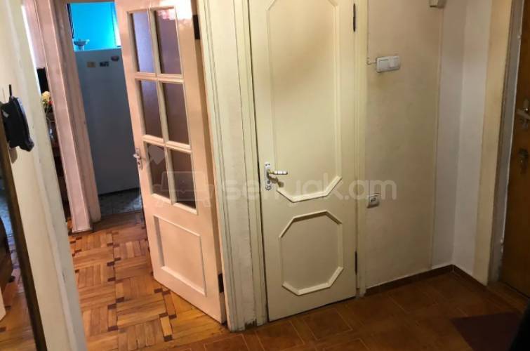 2 Սենյականոց Բնակարան, 50քմ, 2/5 հարկ, Կոսմետիկ Վերանորոգված