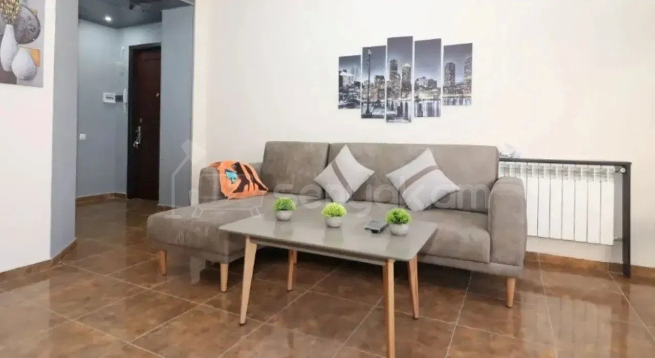 3 Սենյականոց Բնակարան Նորակառույցում, 80քմ, 10/11 հարկ, Կապիտալ Վերանորոգված