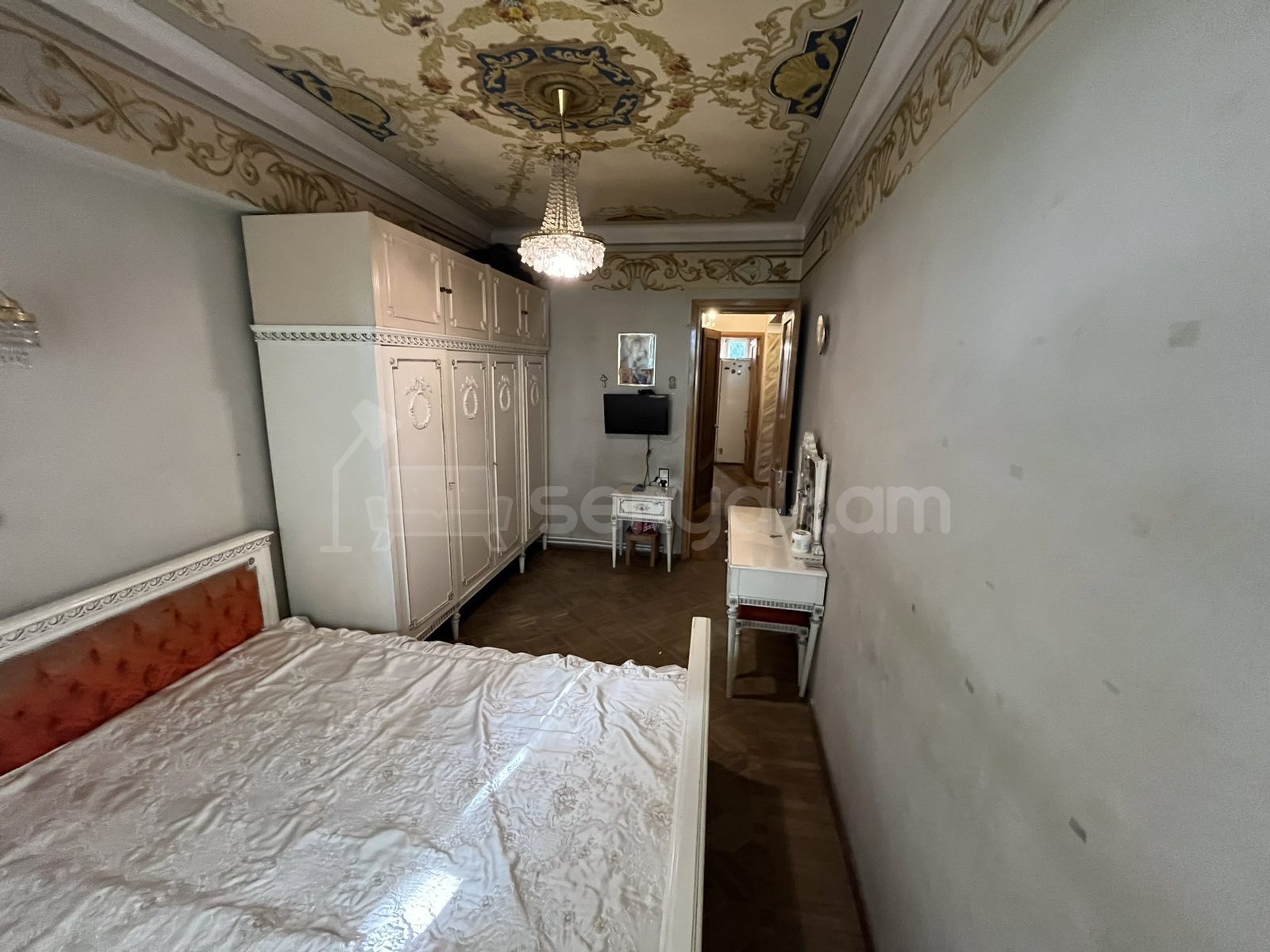 3 Սենյականոց Բնակարան, 93քմ, 3/9 հարկ, Նորմալ Վիճակում