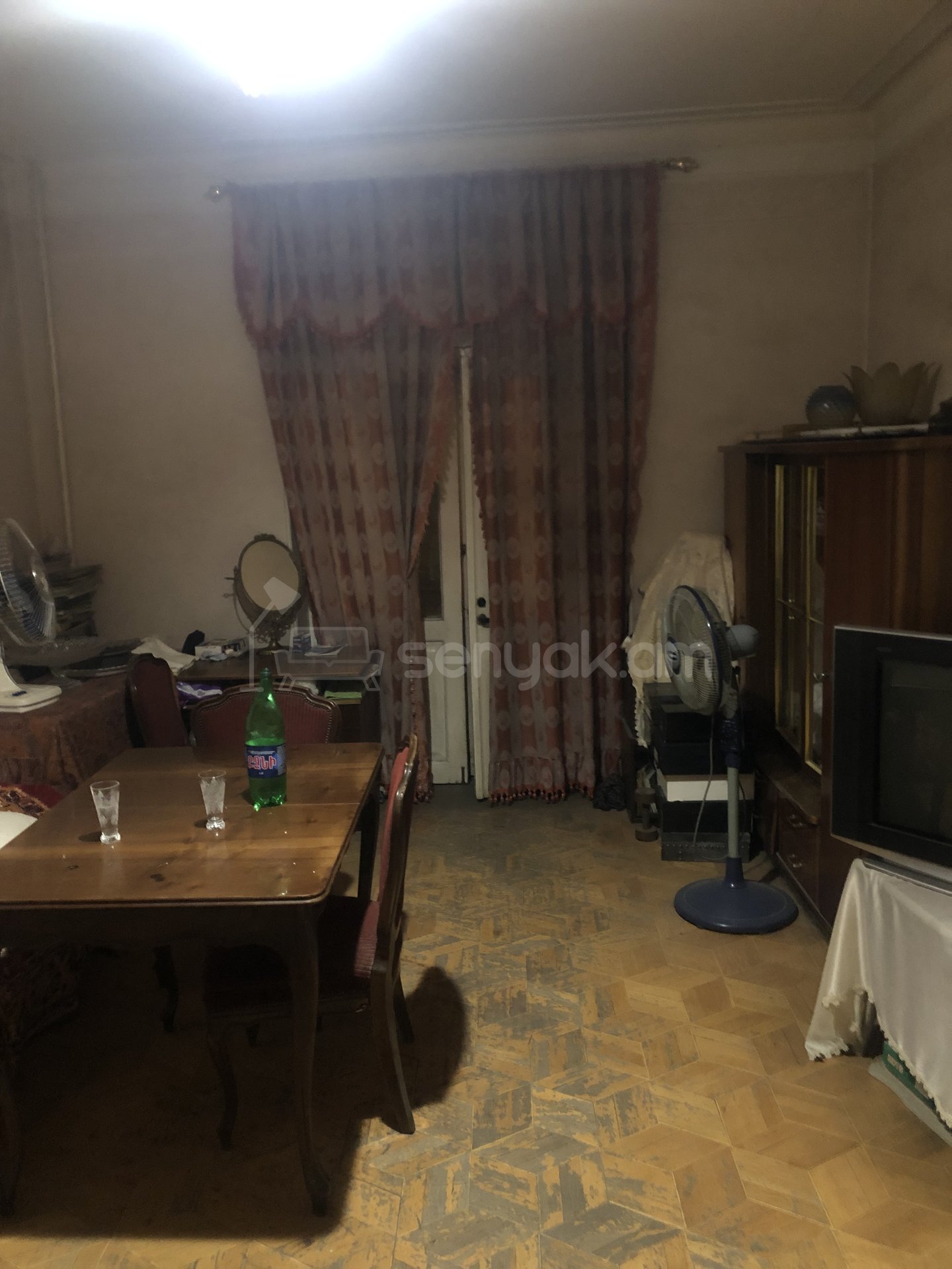 2 Սենյականոց Բնակարան Քարե Շենքում, 39քմ, 3/5 հարկ, Կոսմետիկ Վերանորոգված