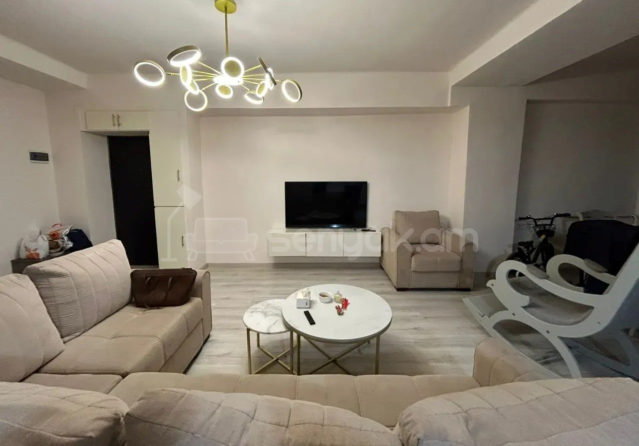 2 Սենյականոց Բնակարան, 72քմ, 9/9 հարկ, Կապիտալ Վերանորոգված