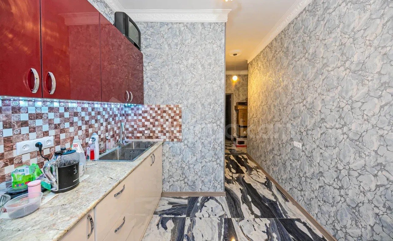 2 Սենյականոց Բնակարան Քարե Շենքում, 65քմ, 3/4 հարկ, Կապիտալ Վերանորոգված