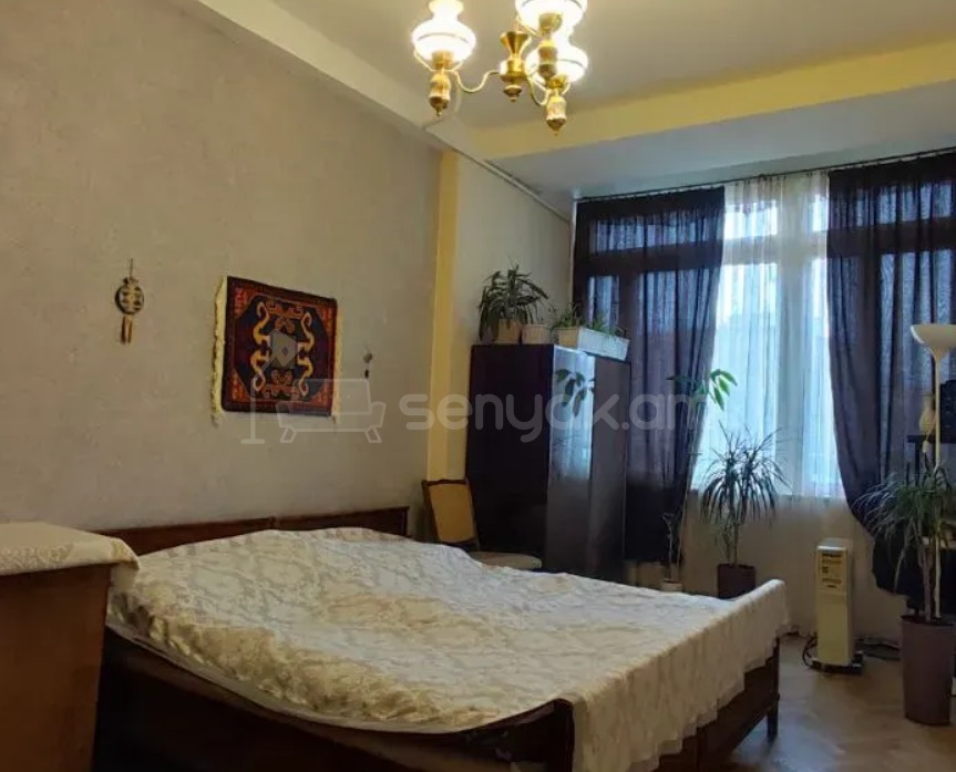 3 Սենյականոց Բնակարան, 85քմ, 9/10 հարկ, Պետական Վիճակում