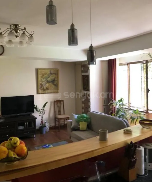 3 Սենյականոց Բնակարան, 84քմ, 2/14 հարկ, Կապիտալ Վերանորոգված