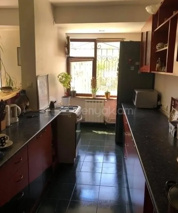 3 Սենյականոց Բնակարան, 84քմ, 2/14 հարկ, Կապիտալ Վերանորոգված