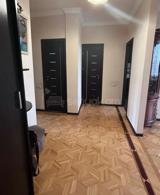 3 Սենյականոց Բնակարան, 83քմ, 7/10 հարկ, Կապիտալ Վերանորոգված