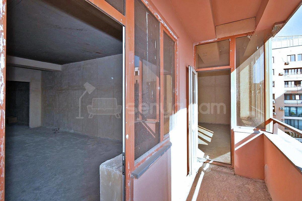3 Սենյականոց Բնակարան Նորակառույցում, 107քմ, 11/15 հարկ, Զրոյական Վիճակում