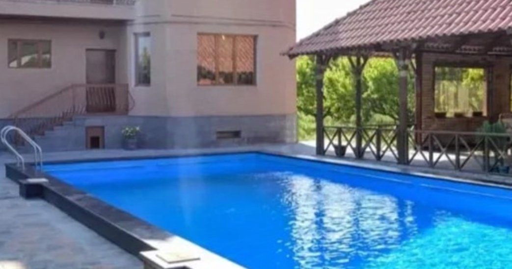 5 Սենյականոց Շքեղ Առանձնատուն, 300քմ, Լողավազանով
