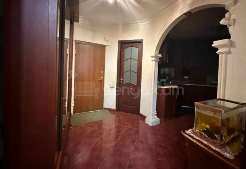 3 Սենյականոց Բնակարան, 80քմ, 4/16 հարկ, Կապիտալ Վերանորոգված