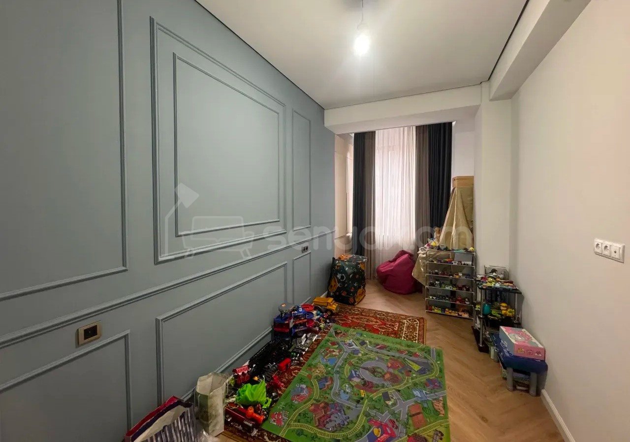 4 Սենյականոց Բնակարան Նորակառույցում, 124քմ, 8/9 հարկ, Դիզայներական Վերանորոգված