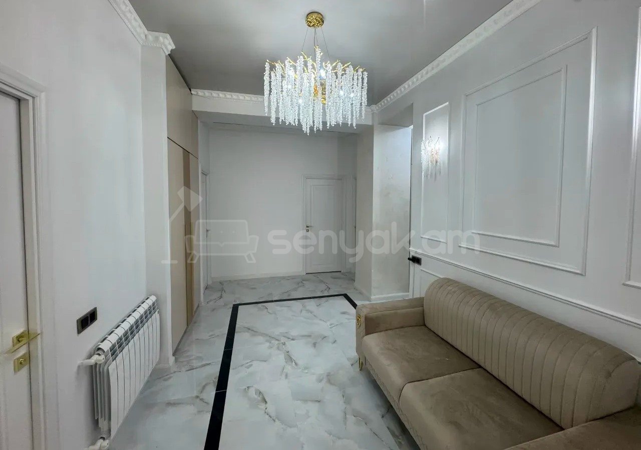 4 Սենյականոց Բնակարան Նորակառույցում, 124քմ, 8/9 հարկ, Դիզայներական Վերանորոգված