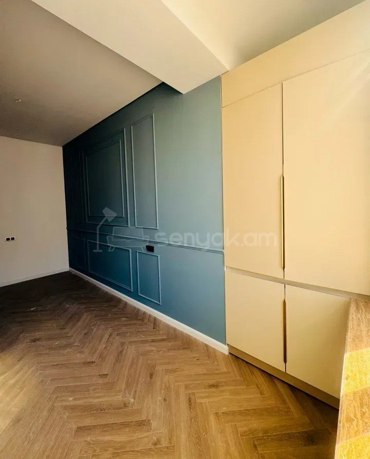 3 Սենյականոց Բնակարան Նորակառույցում, 124քմ, 8/9 հարկ, Դիզայներական Վերանորոգված