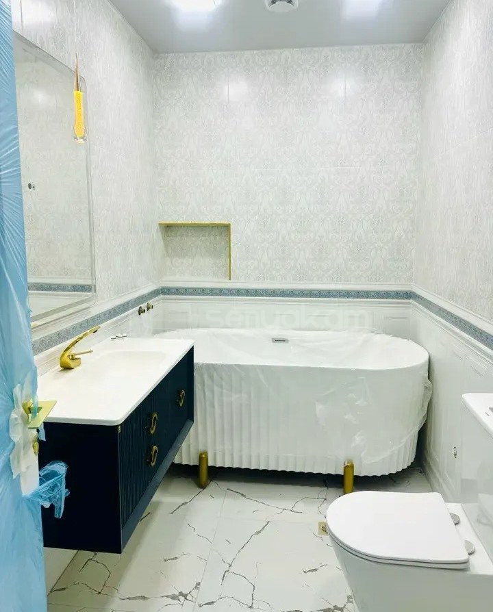 3 Սենյականոց Բնակարան Նորակառույցում, 124քմ, 8/9 հարկ, Դիզայներական Վերանորոգված