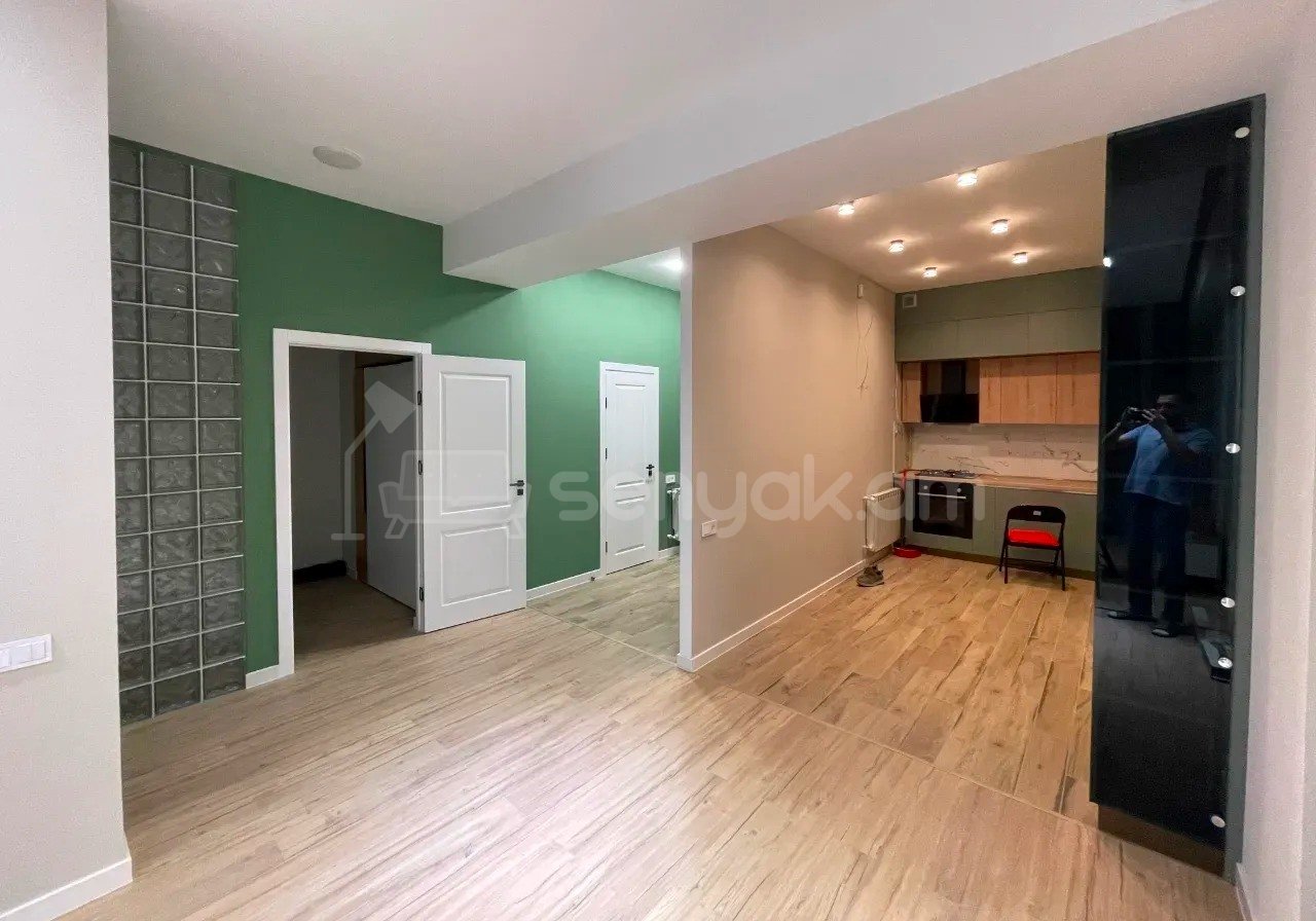 3 Սենյականոց Բնակարան Նորակառույցում, 70քմ, 12/14 հարկ, Կոսմետիկ Վերանորոգված