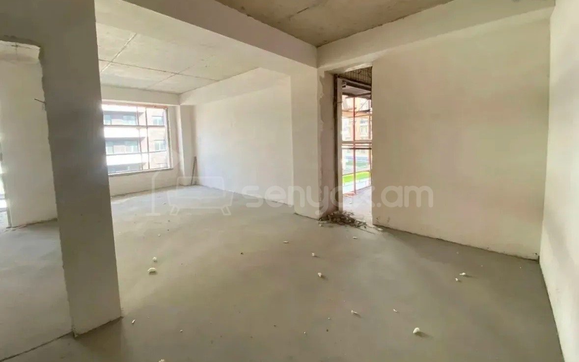 3 Սենյականոց Բնակարան Նորակառույցում, 92քմ, 4/6 հարկ, Զրոյական Վիճակում