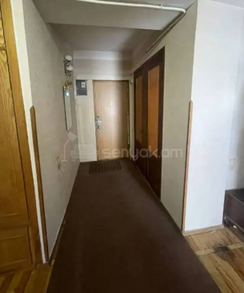 3 Սենյականոց Բնակարան, 82քմ, 1/4 հարկ, Կոսմետիկ Վերանորոգված