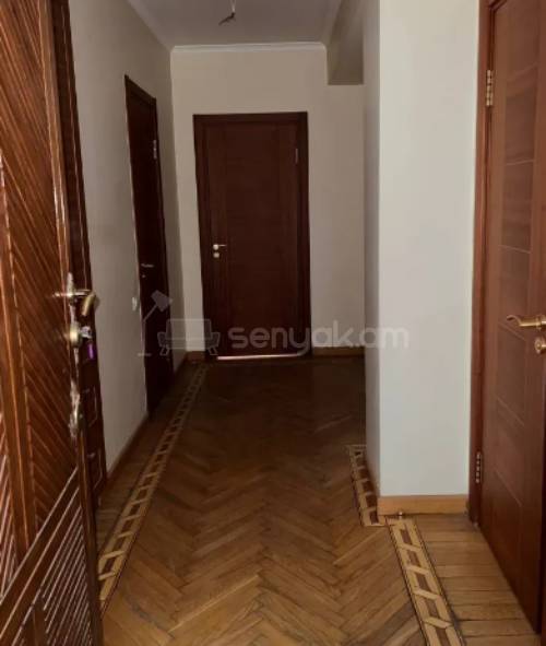 3 Սենյականոց Բնակարան, 82քմ, 9/9 հարկ, Կապիտալ Վերանորոգված